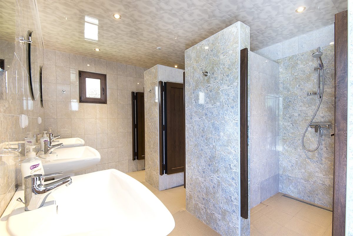 3 gs ճամբար / B&B