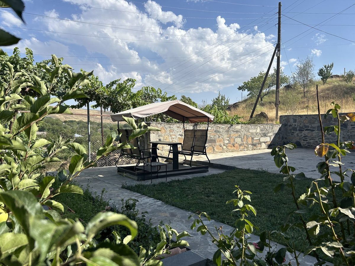 Ադամս Ռեսթ Հաուզ