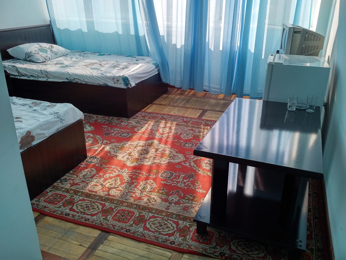 ALASHKERT" HOTEL ("ARAMYAN YEGHBAYRNER" Limited Liability Company/LLC) — Отели, Гегаркуник