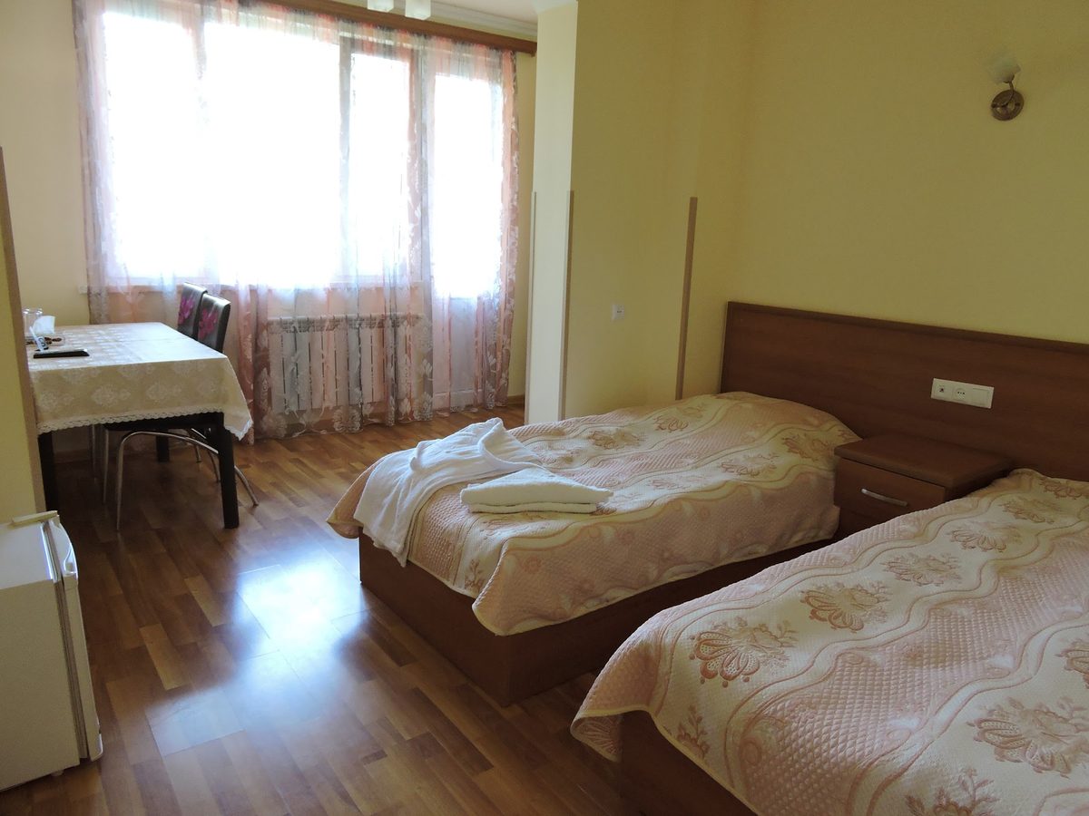 ANI" HOTEL — Հյուրանոցներ, Ջերմուկ
