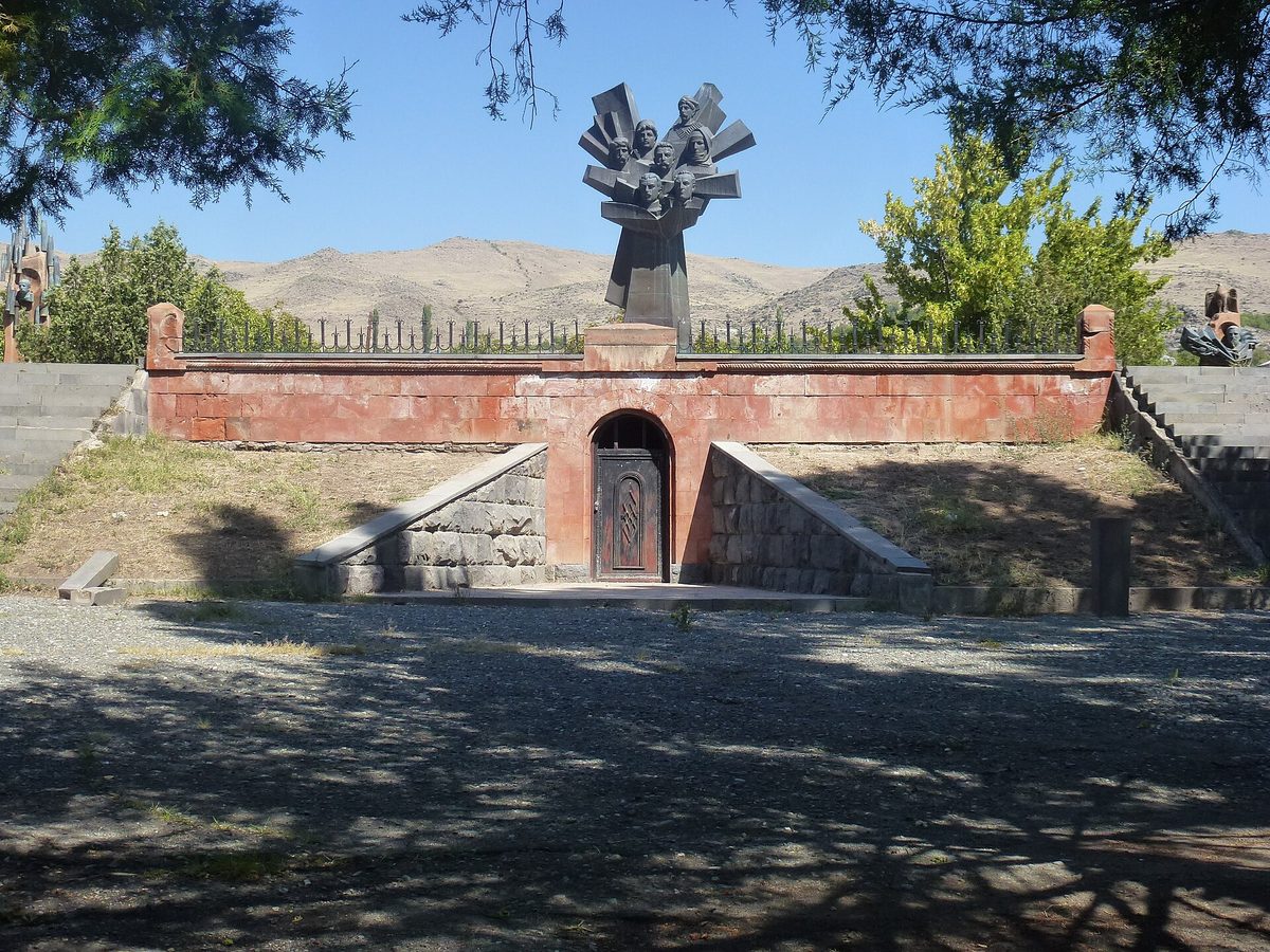 Հայ հայդուկների հուշարձան