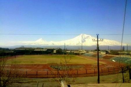 Արտաշատի քաղաքային մարզադաշտ