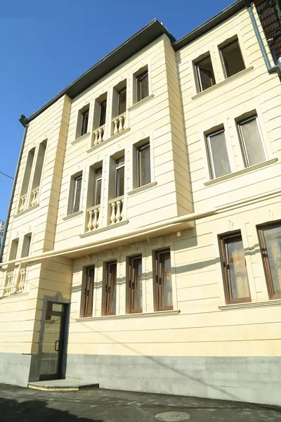 ARVAN3 — Հյուրատներ, Երևան