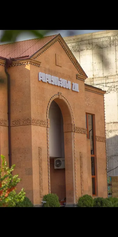 BABAJANYANS HALL" RESTAURANT COMPLEX — Restaurants, Yerevan