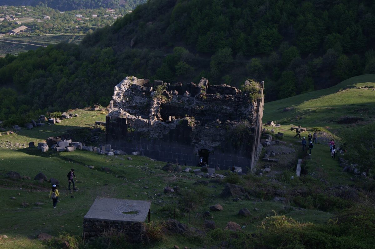 Եկեղեցի Բգավոր
