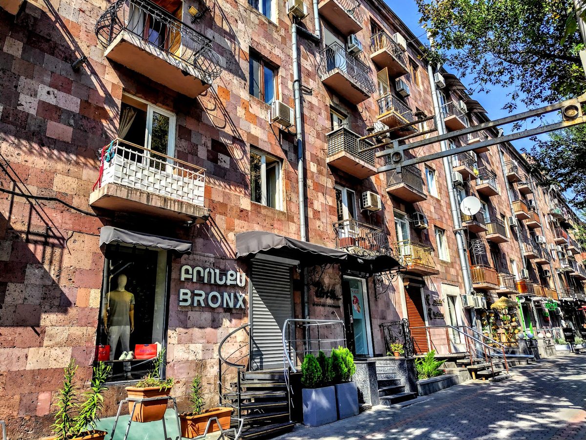 Bronx — Նորաձևություն, Երևան