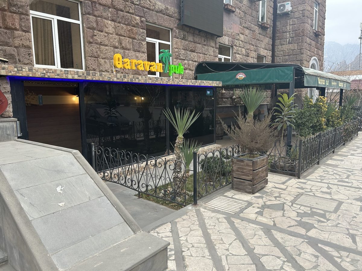 Քարավան պաբ