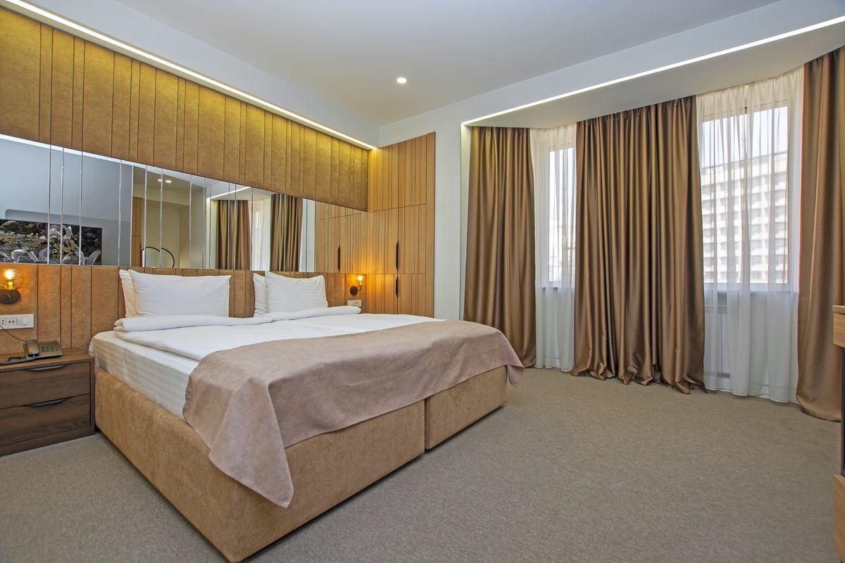 CARTEZ" HOTEL — Hotels, Yerevan