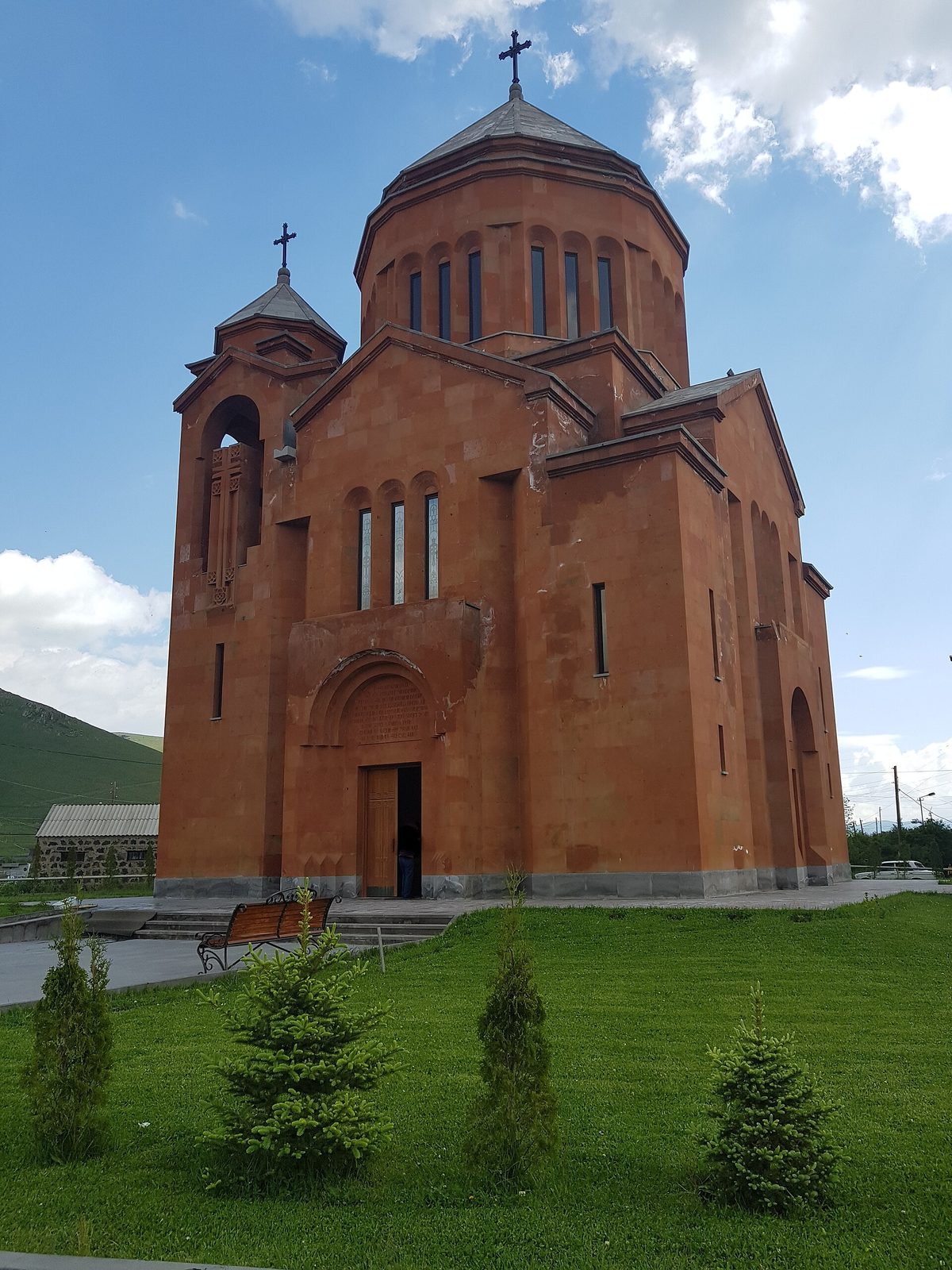 Սուրբ Հրեշտակապետաց եկեղեցի