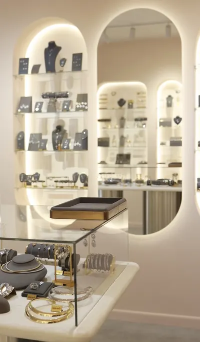 DIVAS" JEWELRY SHOP (ANI MKRTCHYAN Individual Entrepreneur) — Шопинг, Ереван