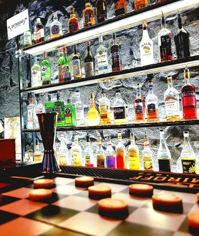 Dostoevsky Pub — Бары и пабы, Ереван
