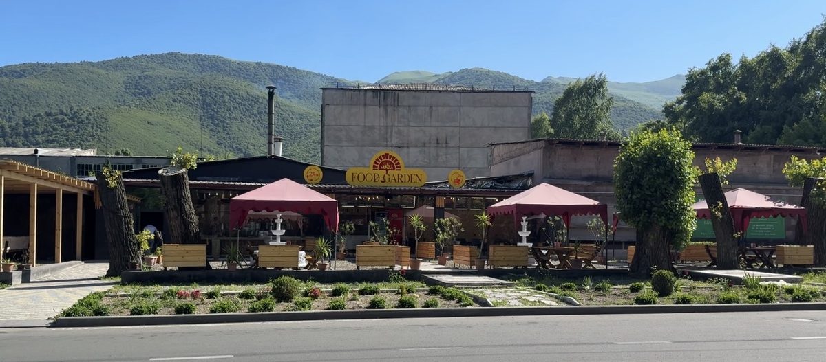 FOOD GARDEN" EATERY — Հացատներ, Վանաձոր