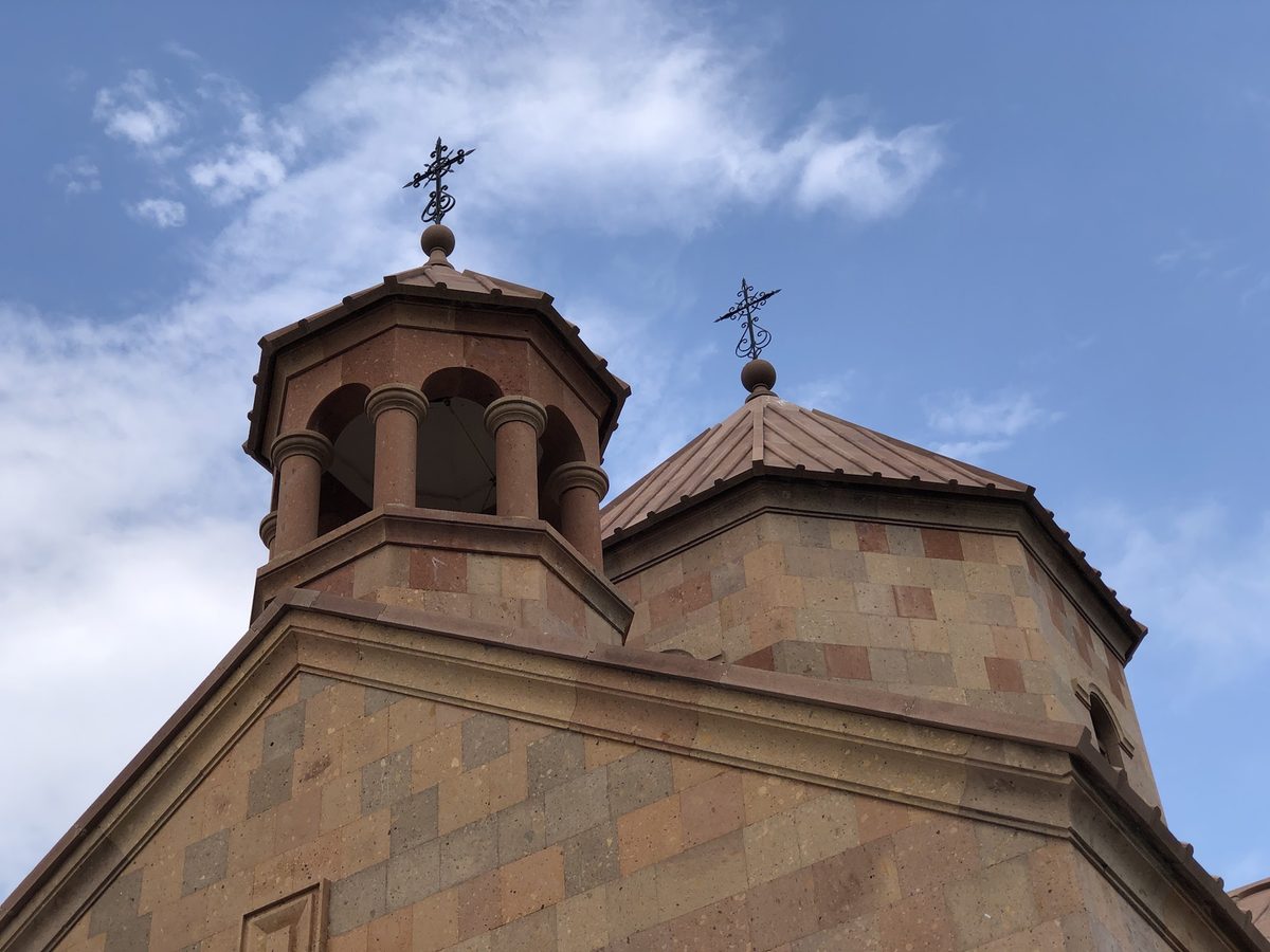 Գետիկ հյուրատուն