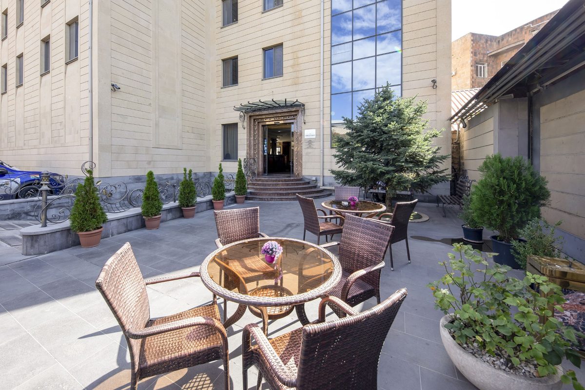 GRACE FORUM" HOTEL ("GRACE GROUP" Limited Liability Company/LLC) — Hotels, Yerevan