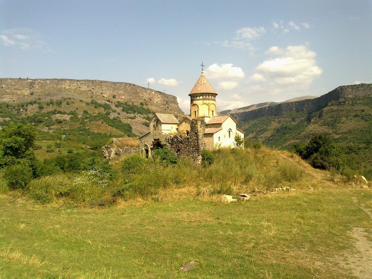 Հնեվանք