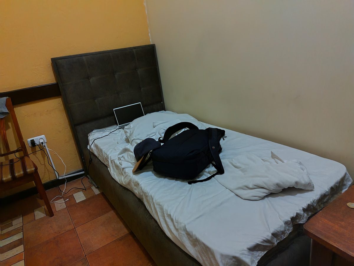 JAN" HOSTEL — Հոսթելներ, Երևան