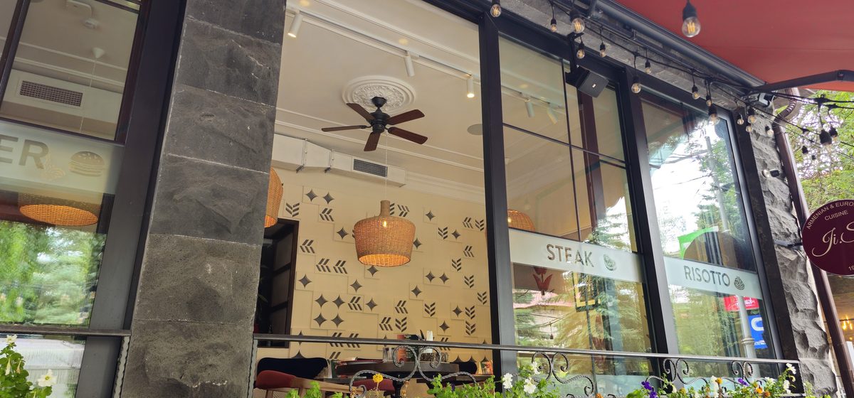 JI.SER" CAFE AND RESTAURANT — Restaurants, Kotayk