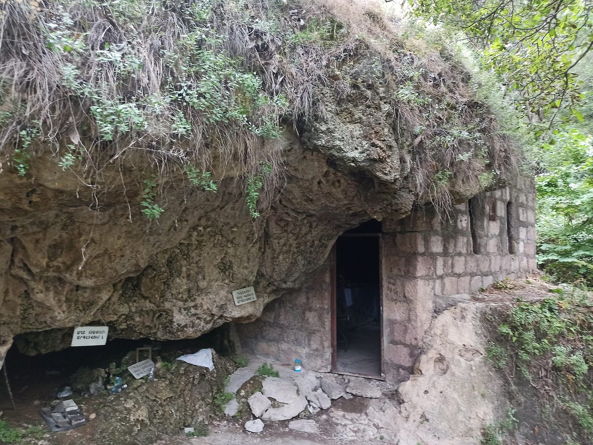 Մատուռ «Ջրով վանք»