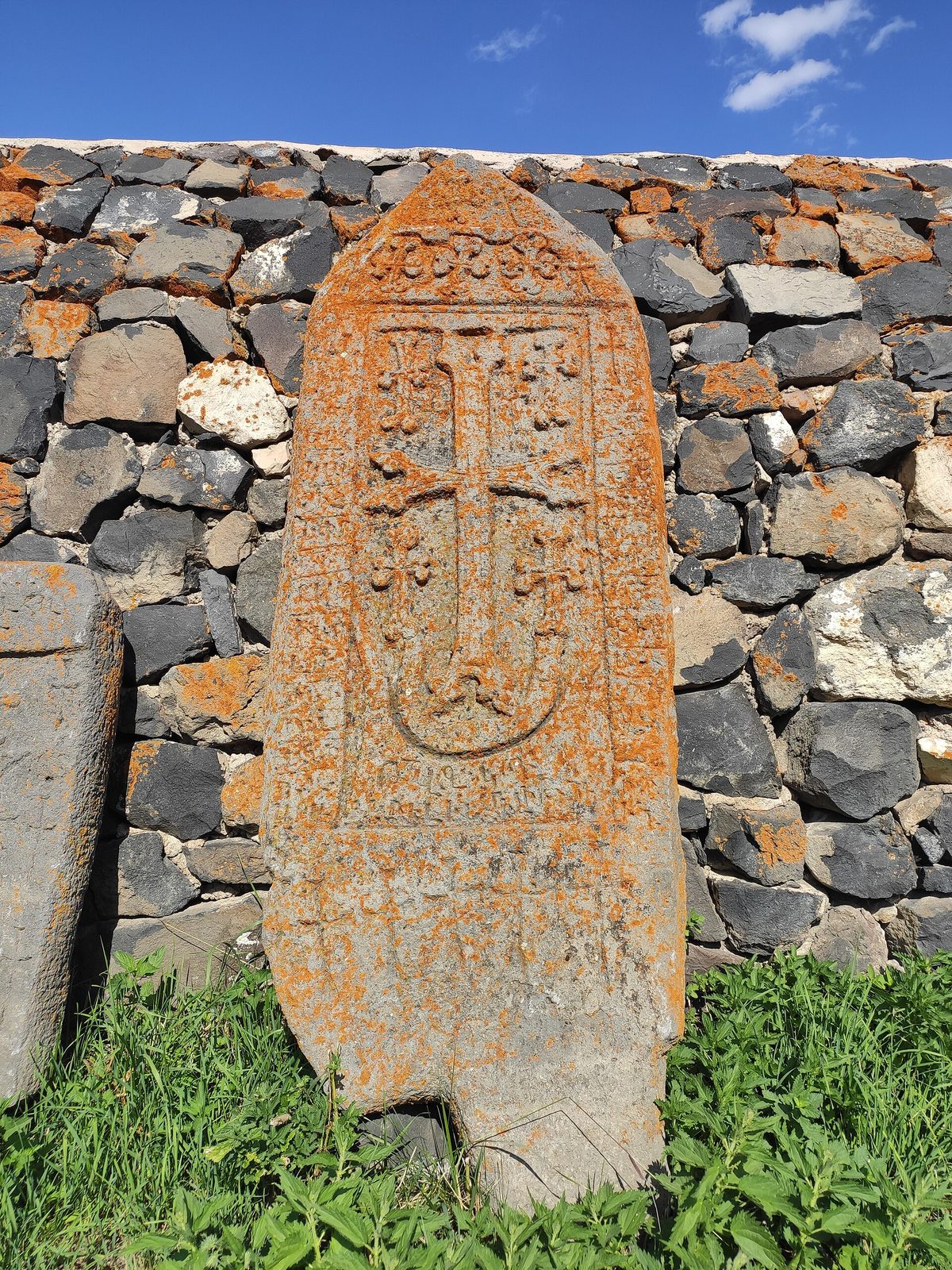 Խաչքար Ենոքի, Կուլջահանի, Դաստակուլի, Միլիդուխտի