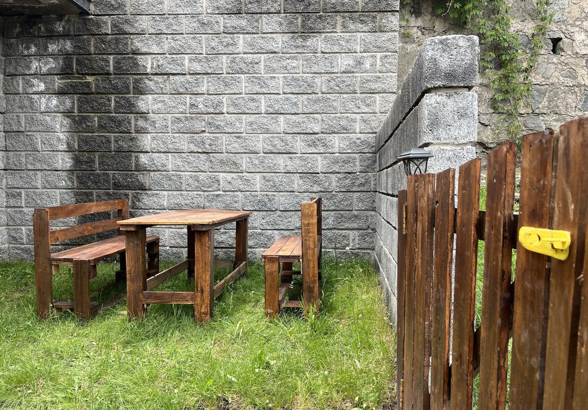 La Casa Dilijan — Հյուրանոցներ, Դիլիջան