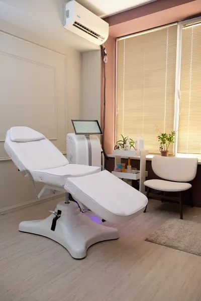 LASER LOUNGE" NETWORK OF LASER EPILATION STUDIOS ("TAT BEAUTY" Limited Liability Company/LLC) — Красота, Ереван