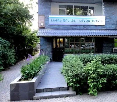 LevonTravel — Ուղեկցորդներ, Երևան