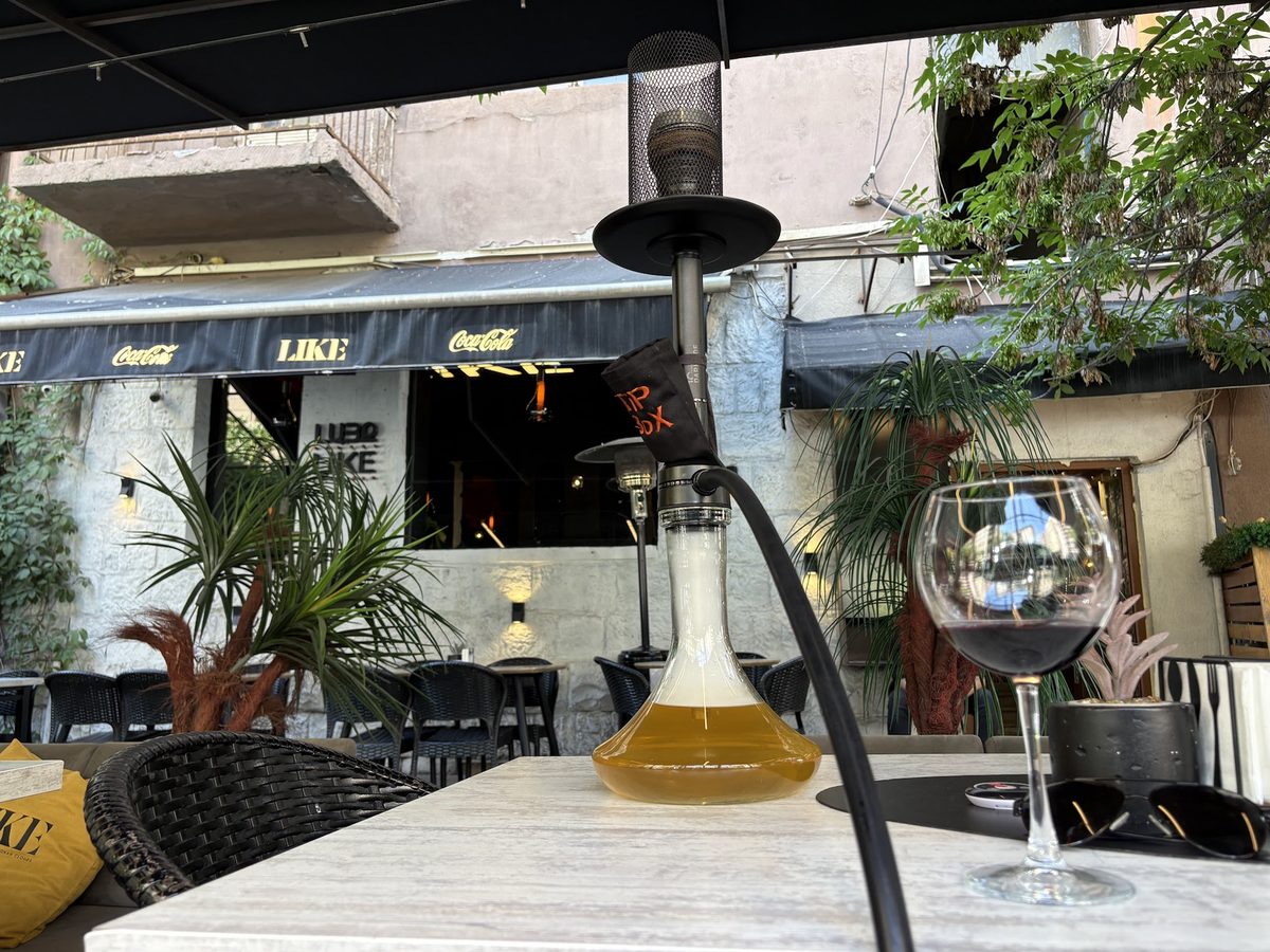 Like Cafe — Սրճարաններ, Երևան
