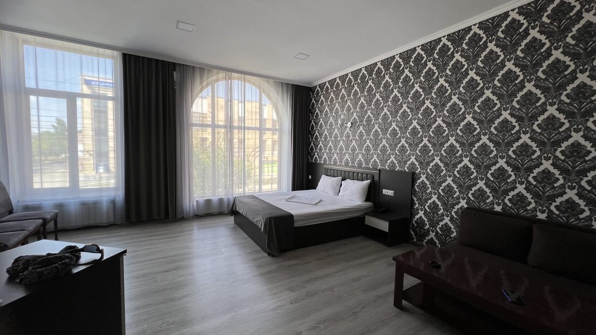 LIME" HOTEL — Отели, Гюмри