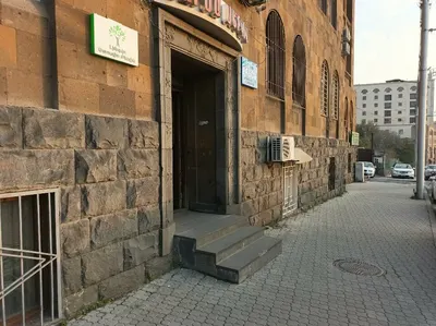 Lingvo Studio Berlin — Образование, Ереван