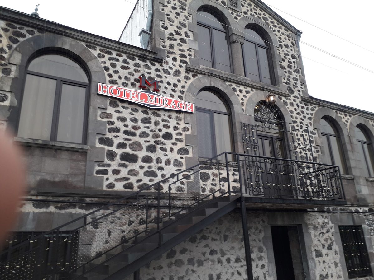 Միրաժ հյուրանոց