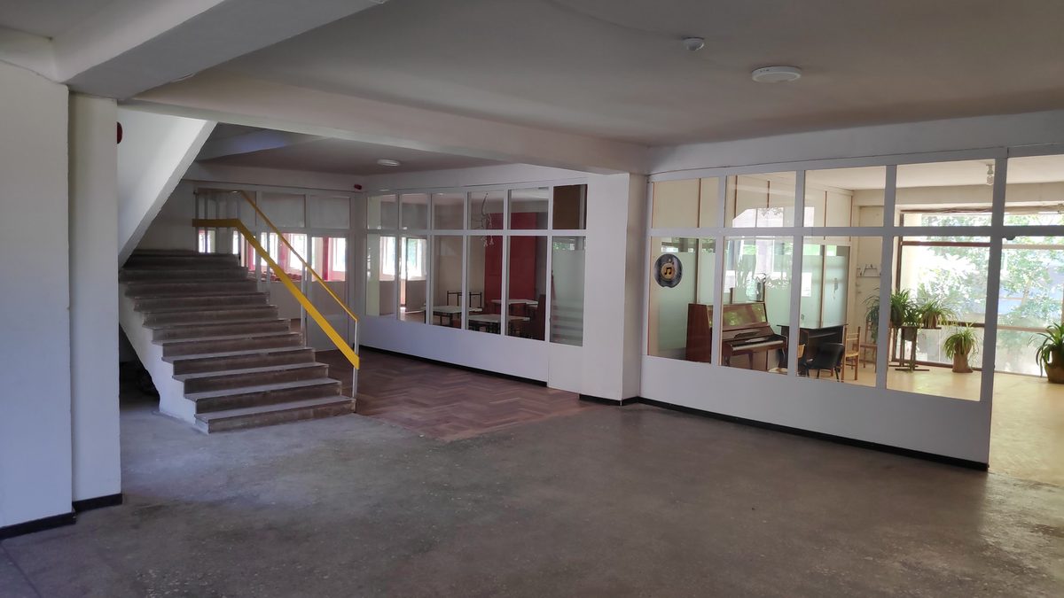 Mkhitar Sebastatsi Educational Complex — Հուշարձաններ, Երևան