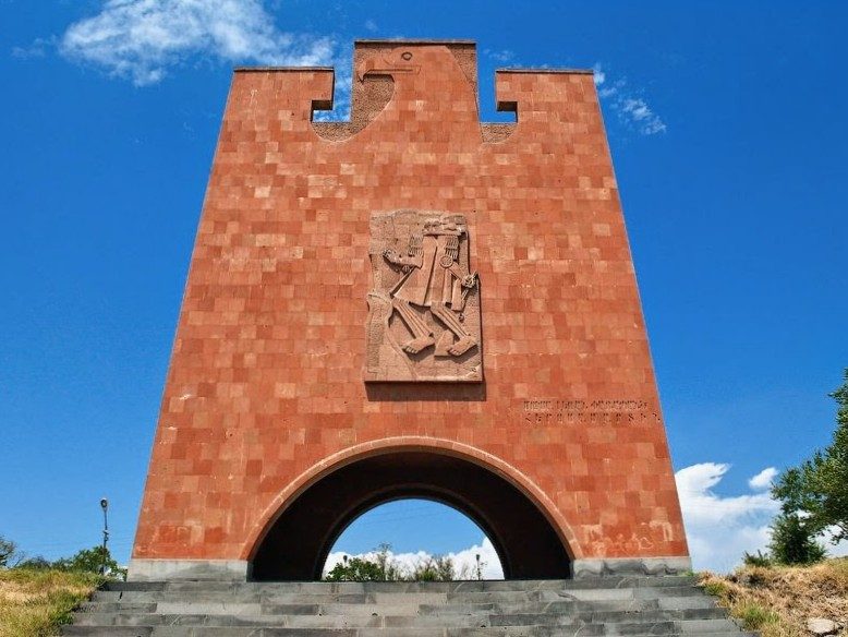 Մուսա լեռան հերոսամարտի հուշարձան