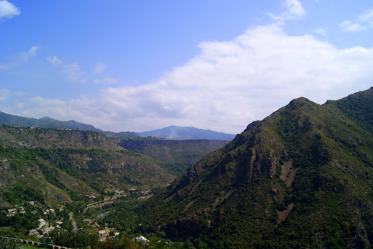 Լալվար