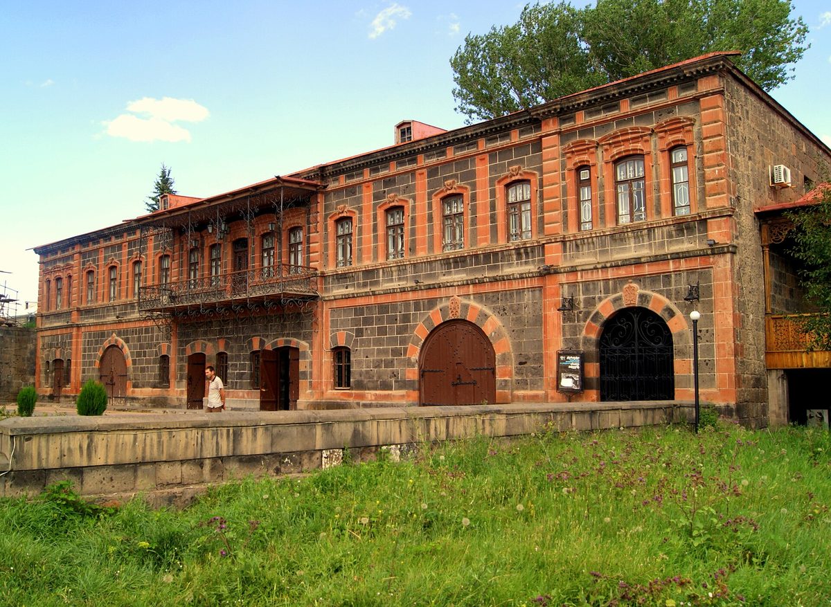 Ձիթողցոնց տուն-թանգարան