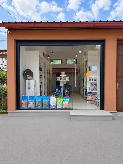 PET STOP — Գնումներ, Երևան