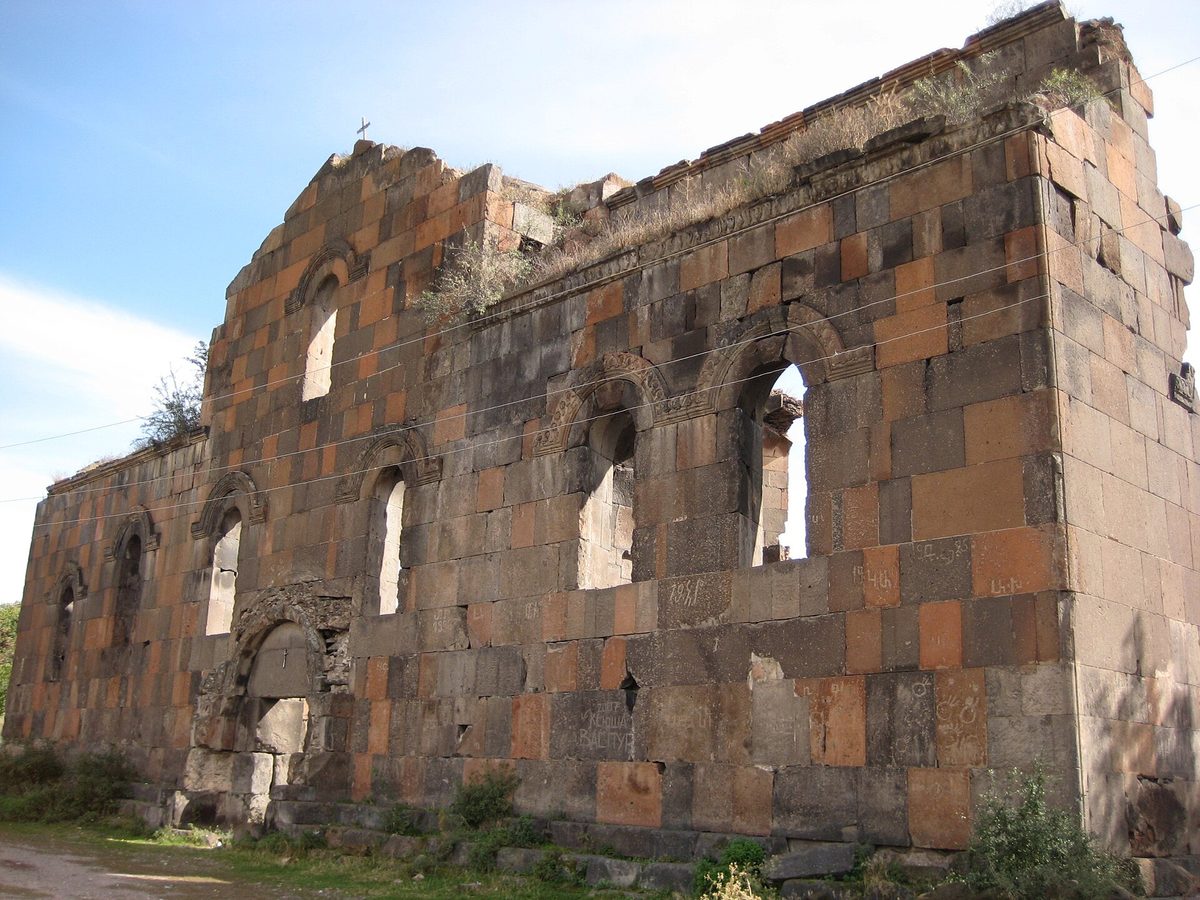 Պտղնիի տաճար