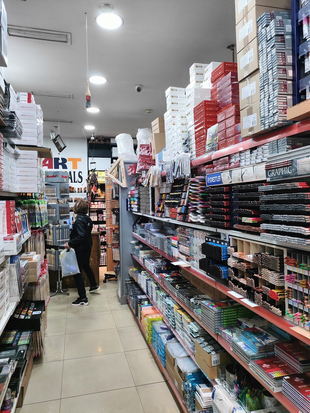 ROSSIA ART" PAINTING MATERIALS SHOP — Shop, Yerevan