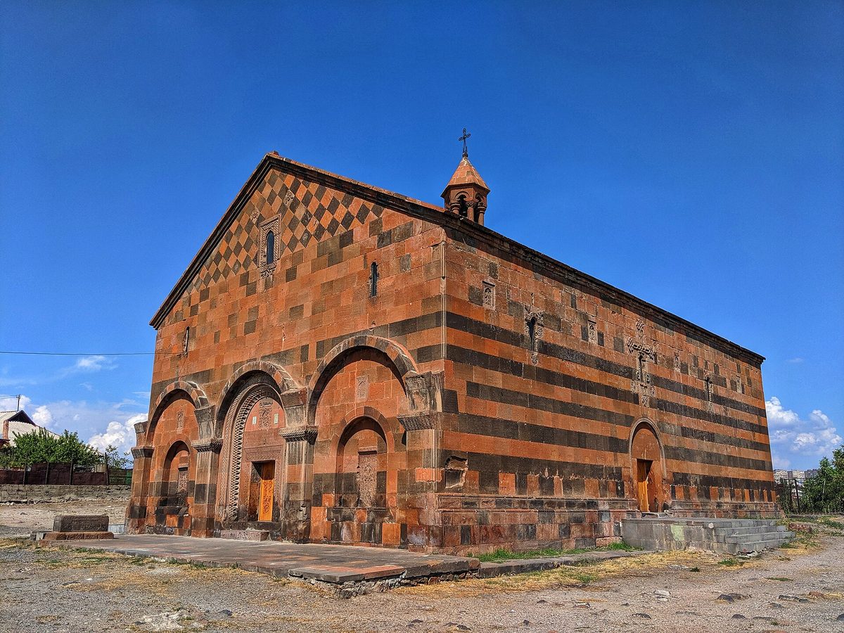 Սուրբ Աստվածածին եկեղեցի