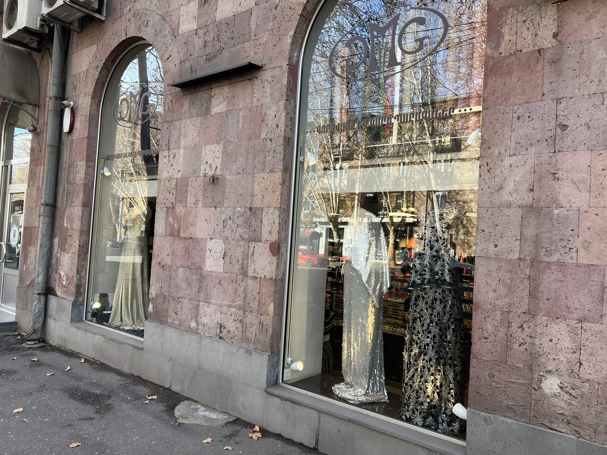 SAM KUYRER" FABRIC SHOP Co.Ltd — Шопинг, Ереван