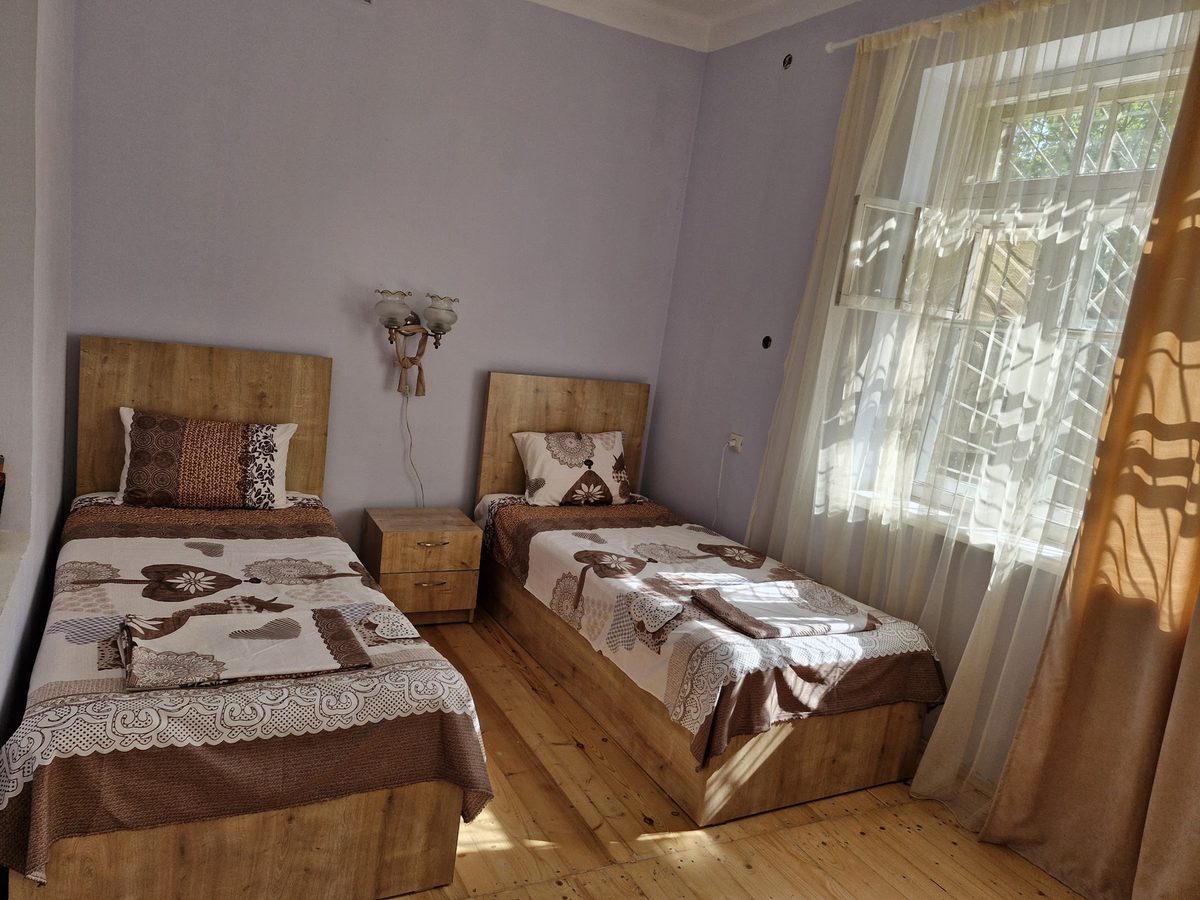 SELINA" GUEST HOUSE — Guesthouses & B&Bs, Aragatsotn