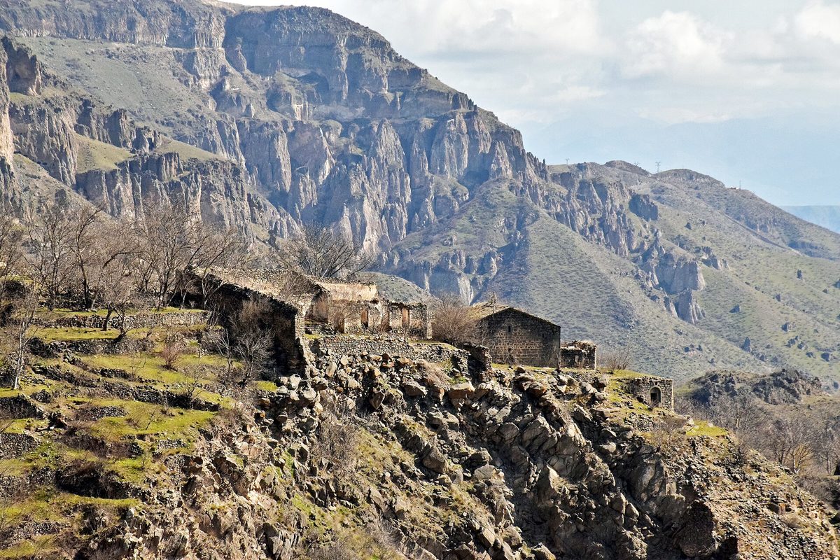 Շնհերի կուսանաց անապատ