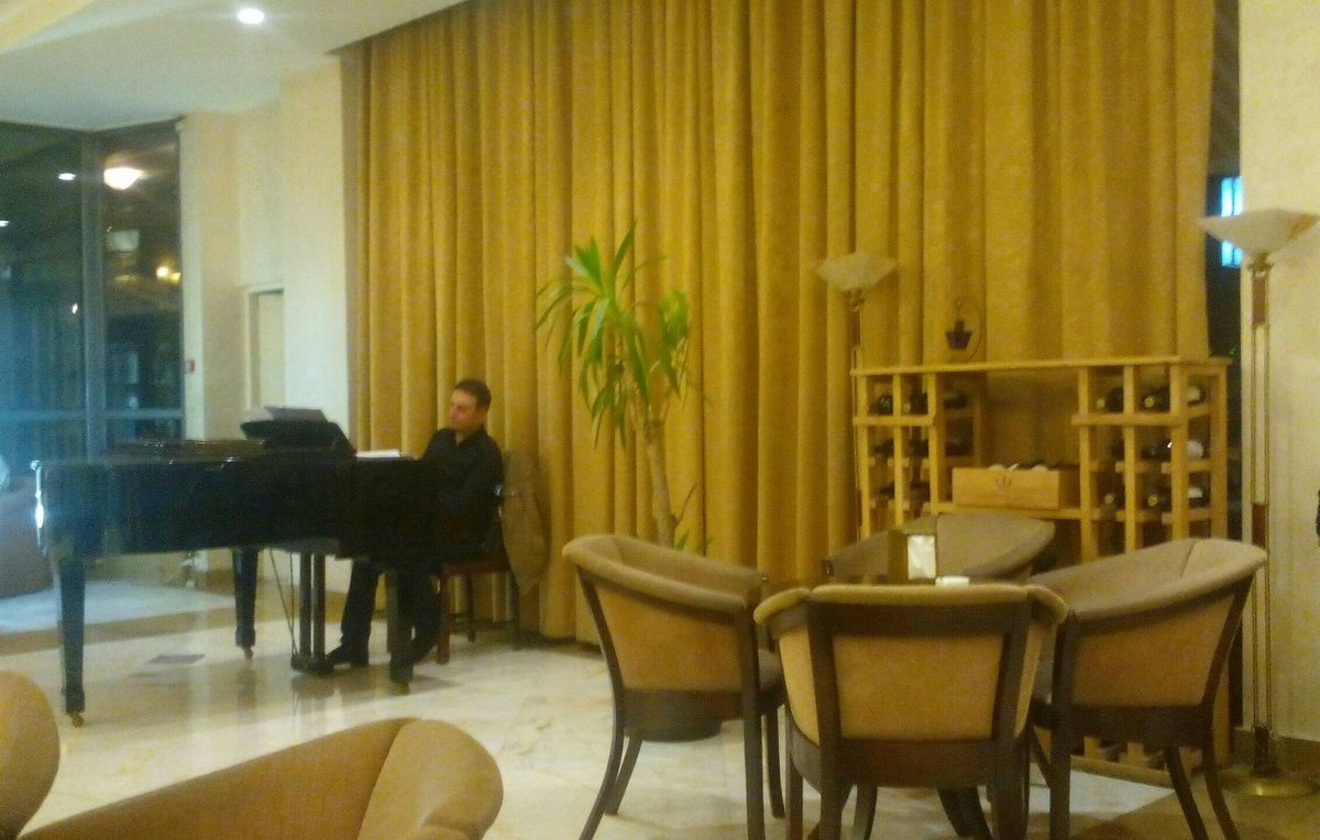 SNEZHINKA" CAFE — Cafés & Coffee, Yerevan