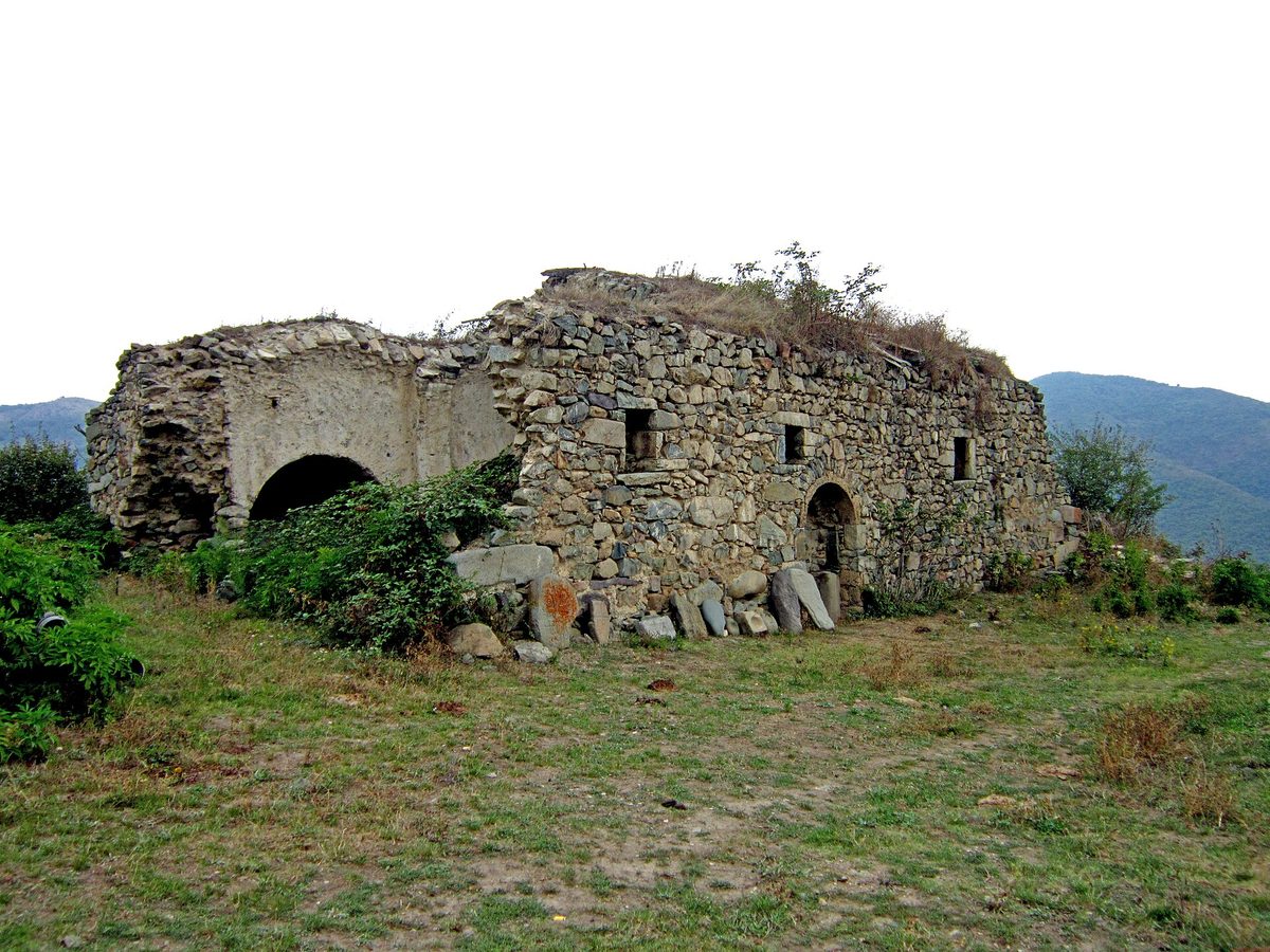Սուրբ Հռիփսիմե եկեղեցի (Սրաշեն)