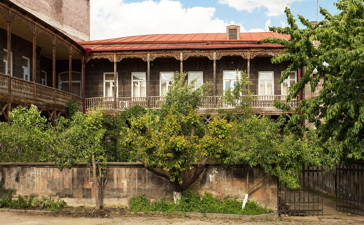 Ասլամազյան քույրերի պատկերասրահ