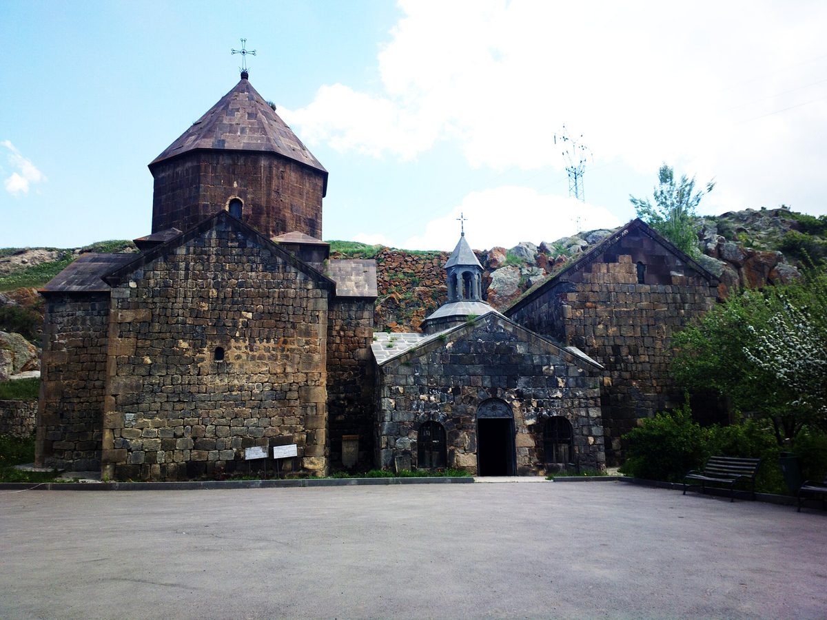 Վանեվանի վանք