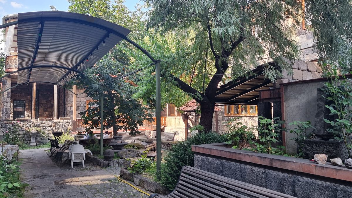 Վիլլա Ղարս — Հյուրանոցներ, Գյումրի