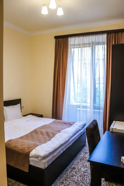 YEREVAN CENTRE HOTEL — Հյուրանոցներ, Երևան